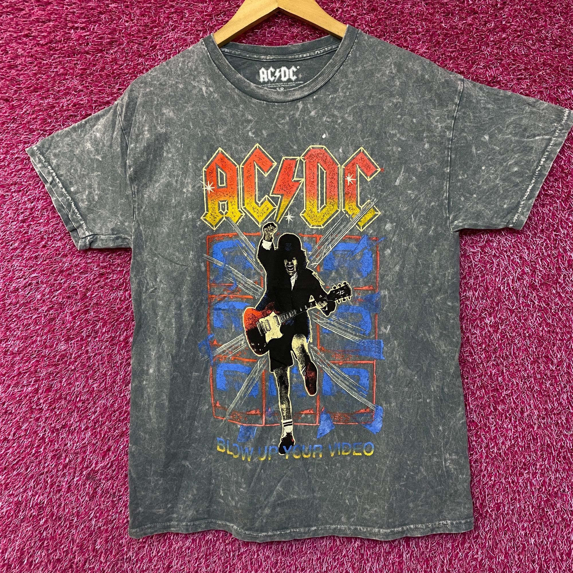 AC/DC AC/DC High Voltage Rock Band T-Shirt Size Small Size US S / EU 44-46 / 1 - 1 Thumbnail