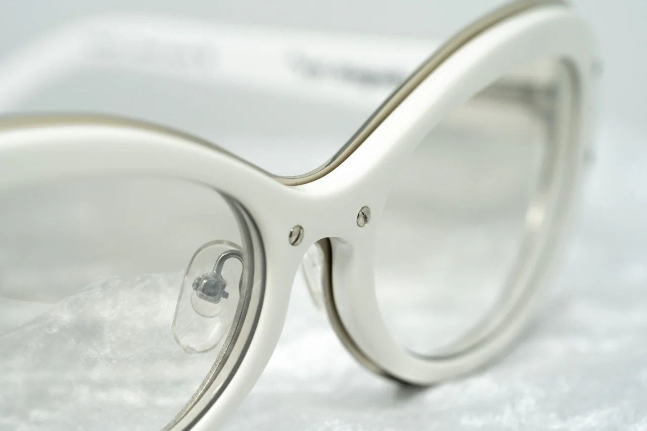 Yohji Yamamoto Yohji Yamamoto Sunglasses Cat Eye White and Clear Size ONE SIZE - 9 Thumbnail