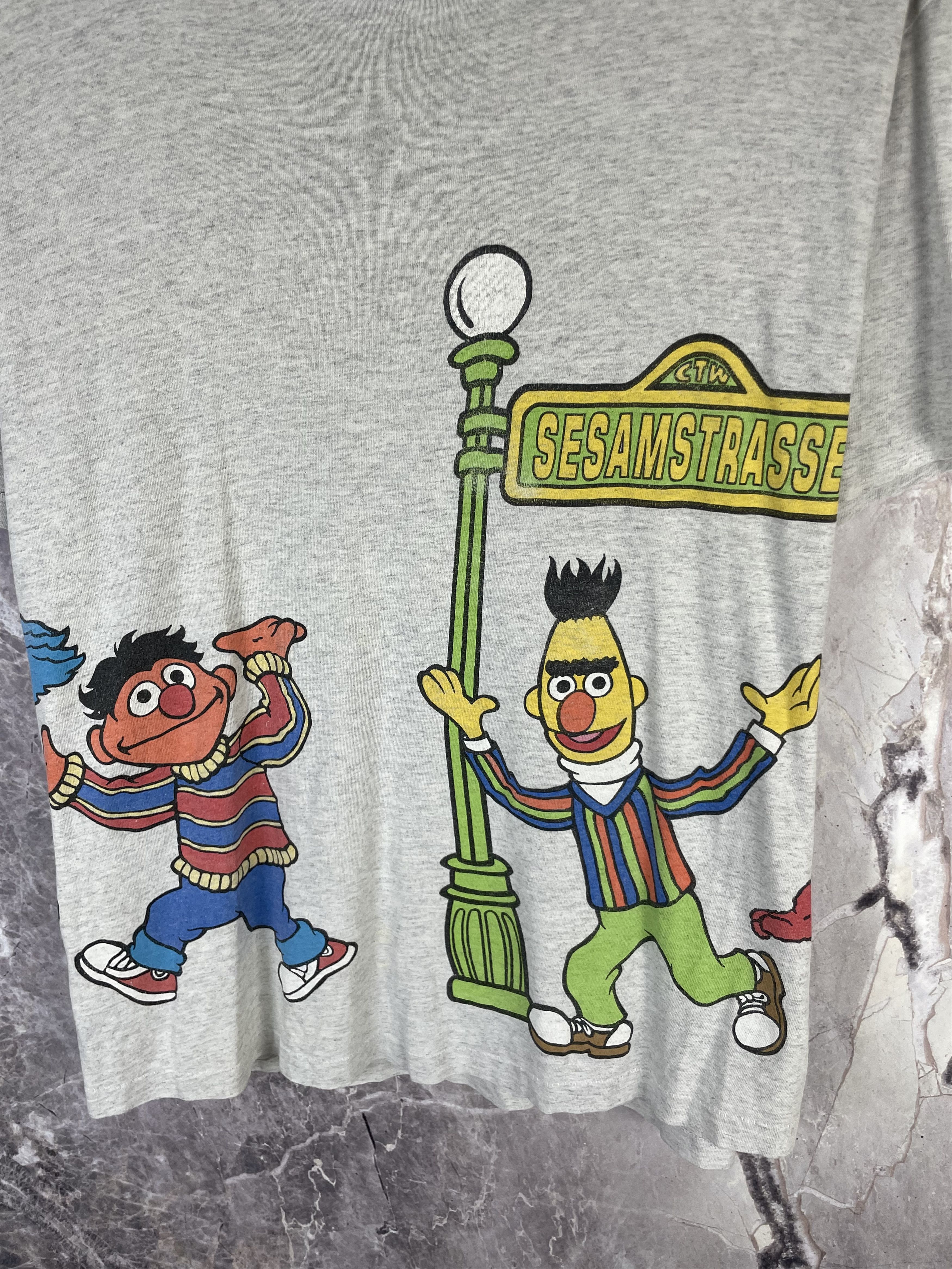 Cartoon Network vintage jim henson sesame street 90s tee Size US XL / EU 56 / 4 - 3 Thumbnail