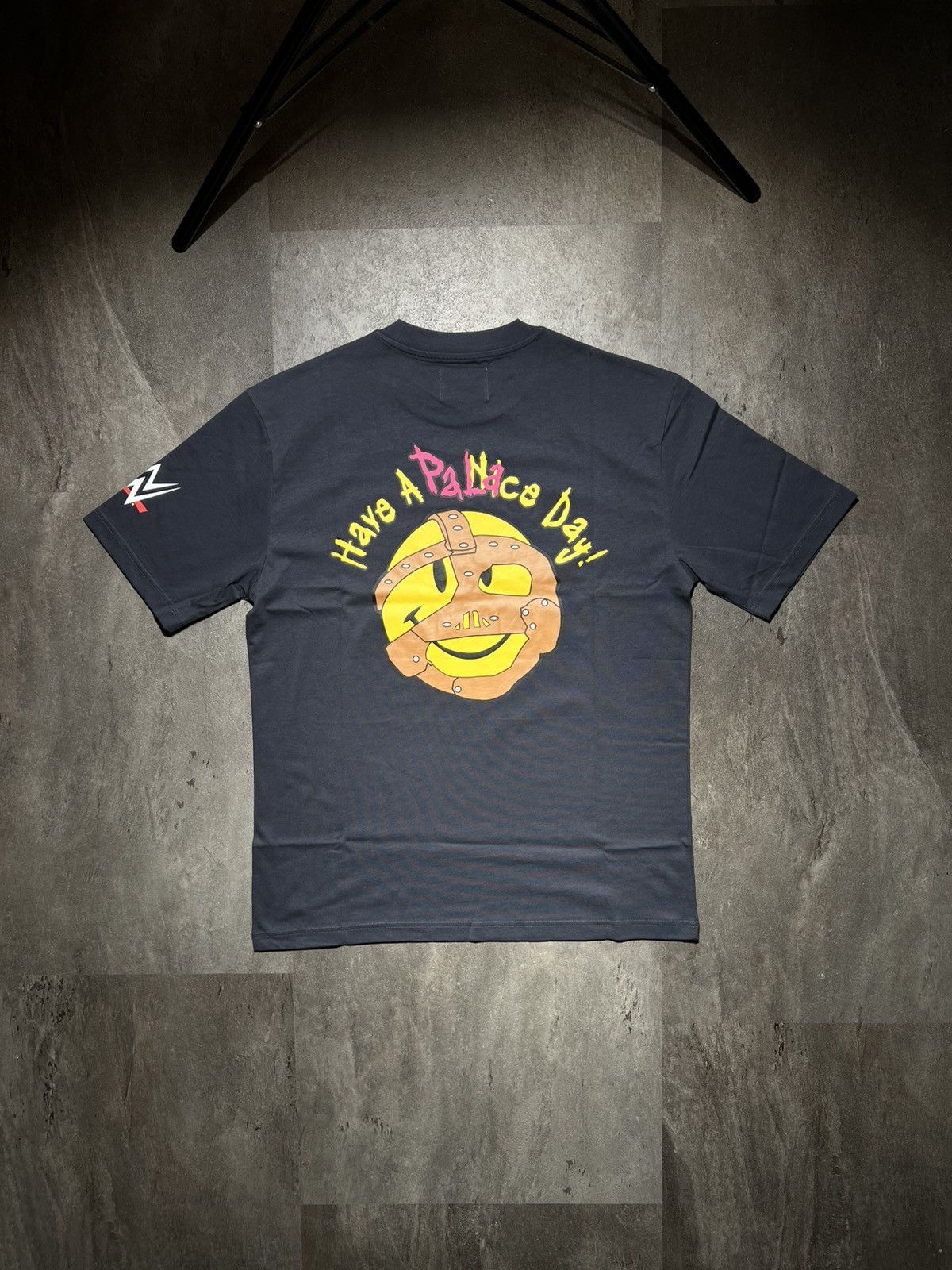 Palace × WWE Palace x WWE Tshirt Size US L / EU 52-54 / 3 - 3 Thumbnail