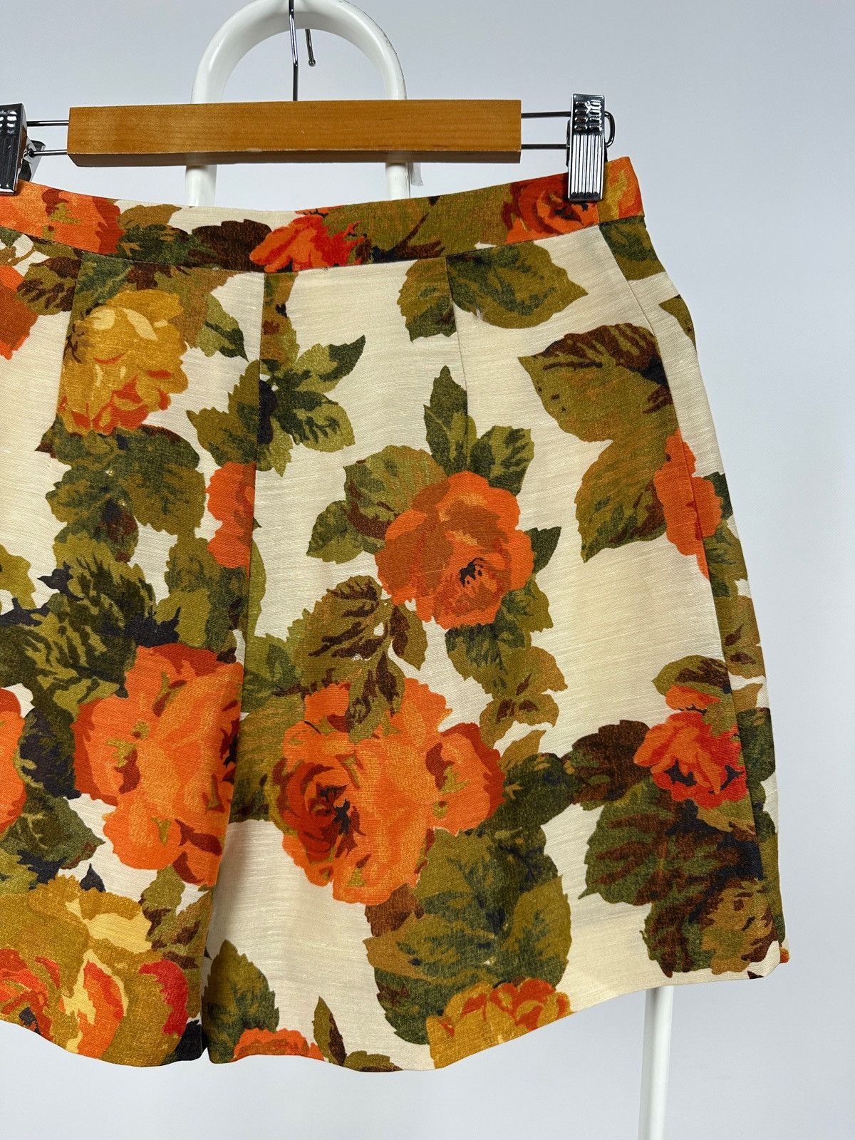 Sezane Sezane Almanzo Floral Taormina Print Shorts Size 26" / US 2 / IT 38 - 7 Thumbnail