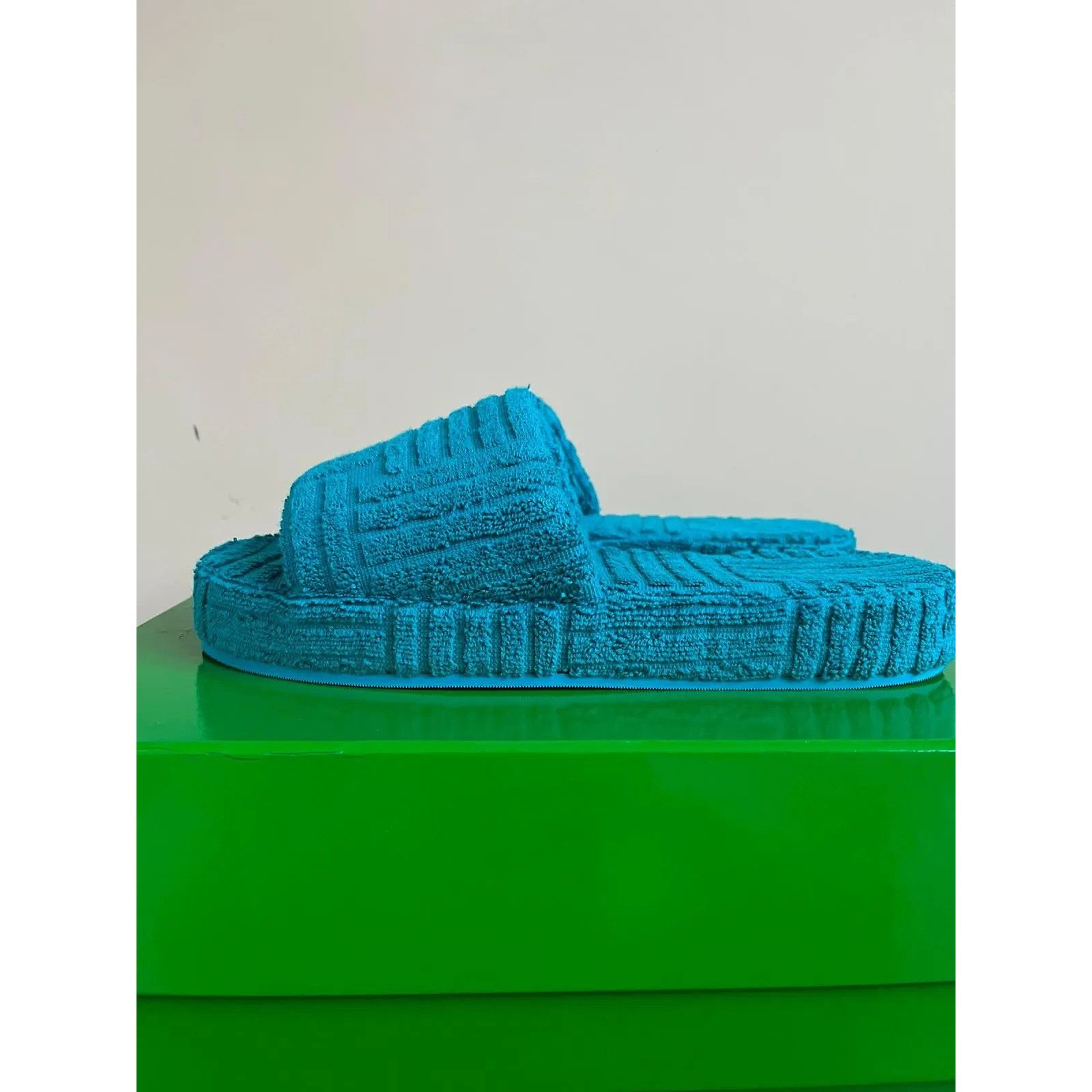 Bottega Veneta o1rshd1 Resort Sandal in Blaster Size US 8 / EU 41 - 1 Thumbnail