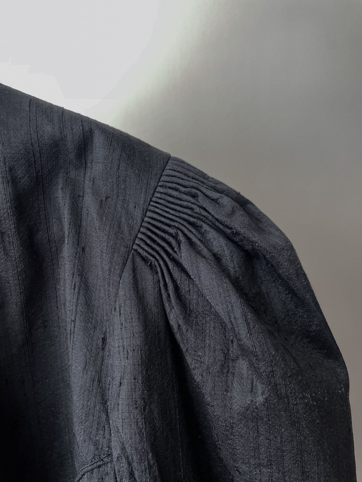 Other VINTAGE SILK BLACK CROPPED PUFF SLEEVE BOLERO JACKET Size M / US 6-8 / IT 42-44 - 6 Thumbnail