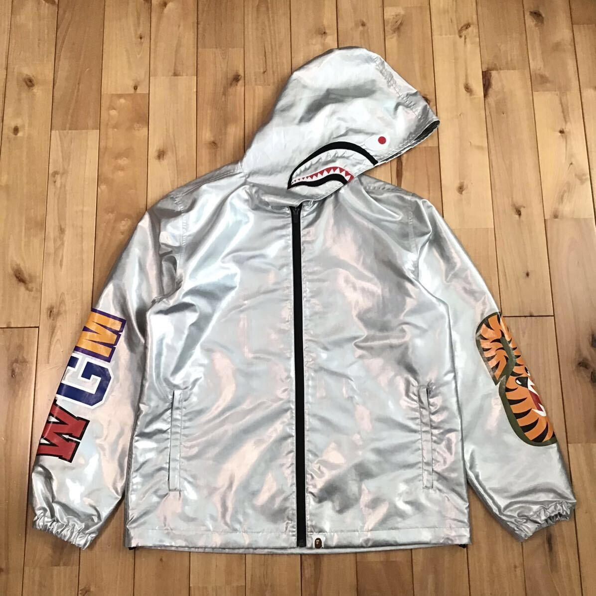 Bape BAPE Aurora Shark zip hoodie Jacket a bathing ape Size US S / EU 44-46 / 1 - 1 Thumbnail