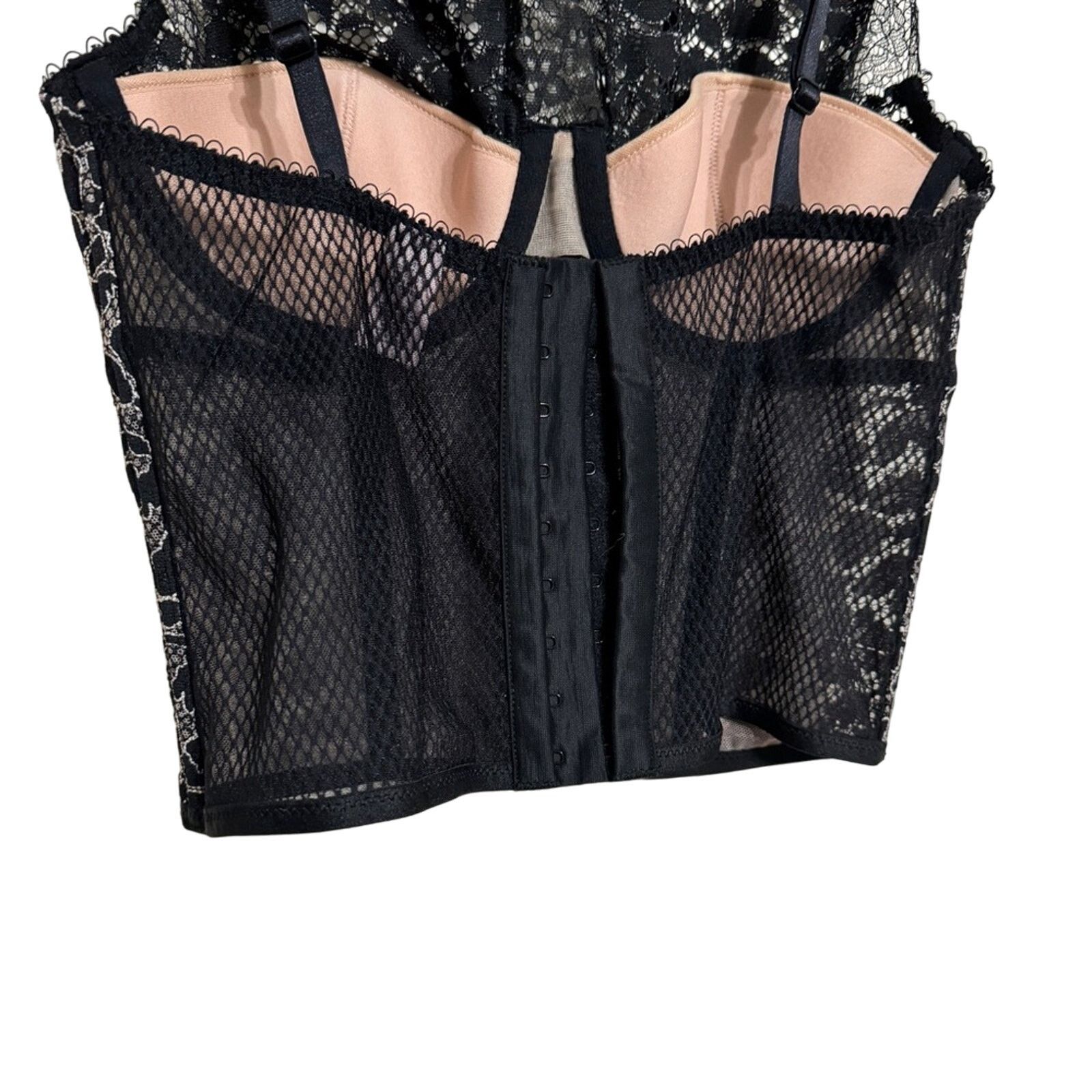 Victoria's Secret Victoria's Secret Corset Bra Top Lace Black Size 34C Size S / US 4 / IT 40 - 4 Thumbnail
