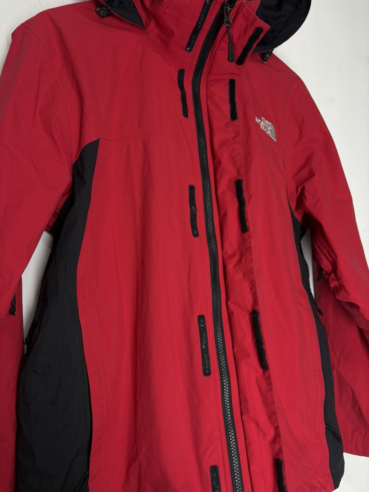 The North Face The North Face HyVent Red Nylon Jacket Size US M / EU 48-50 / 2 - 12 Thumbnail