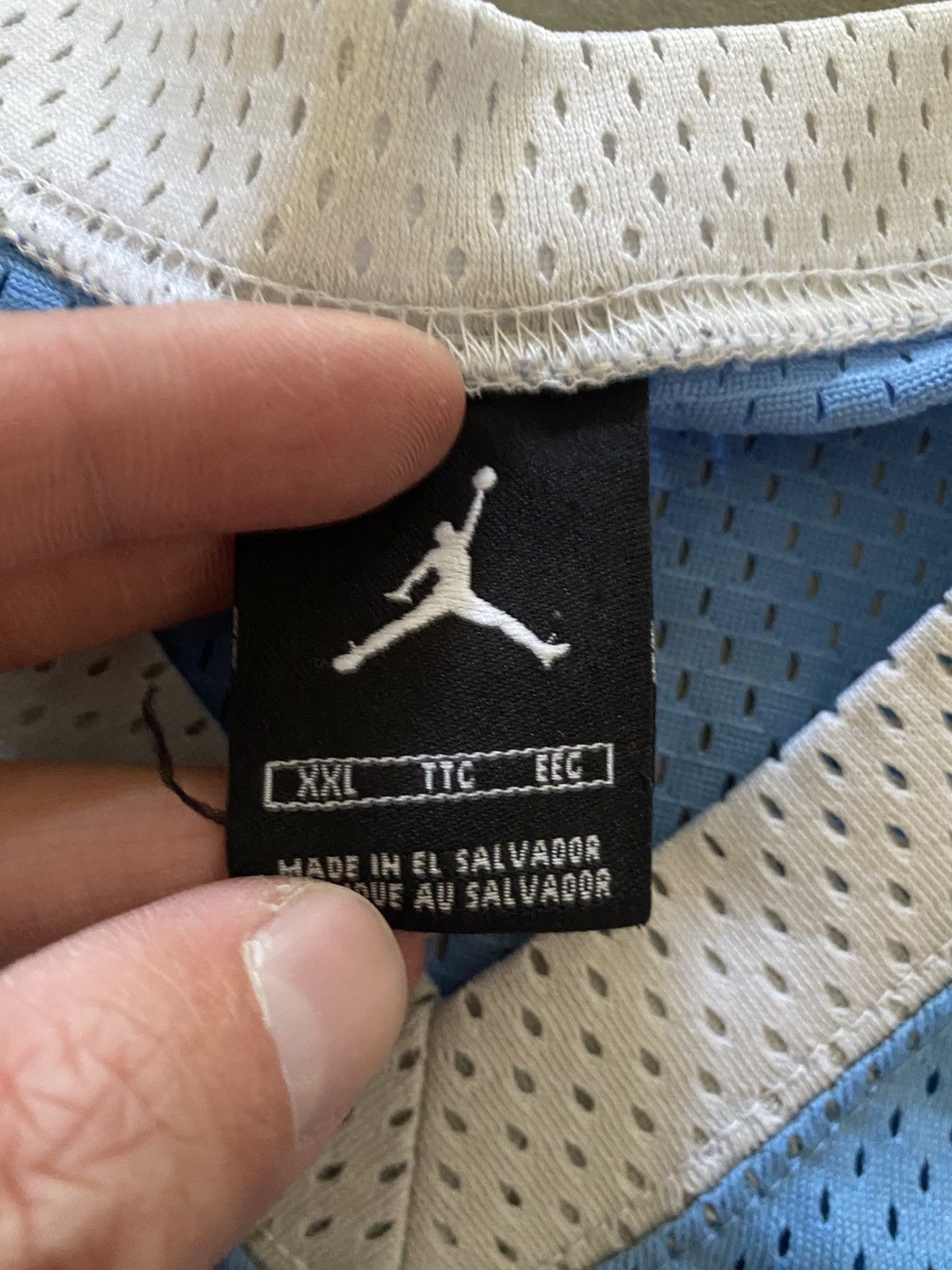 Jordan Brand Vintage Michael Jordan UNC Tar Heels College Jersey Size US XXL / EU 58 / 5 - 4 Thumbnail