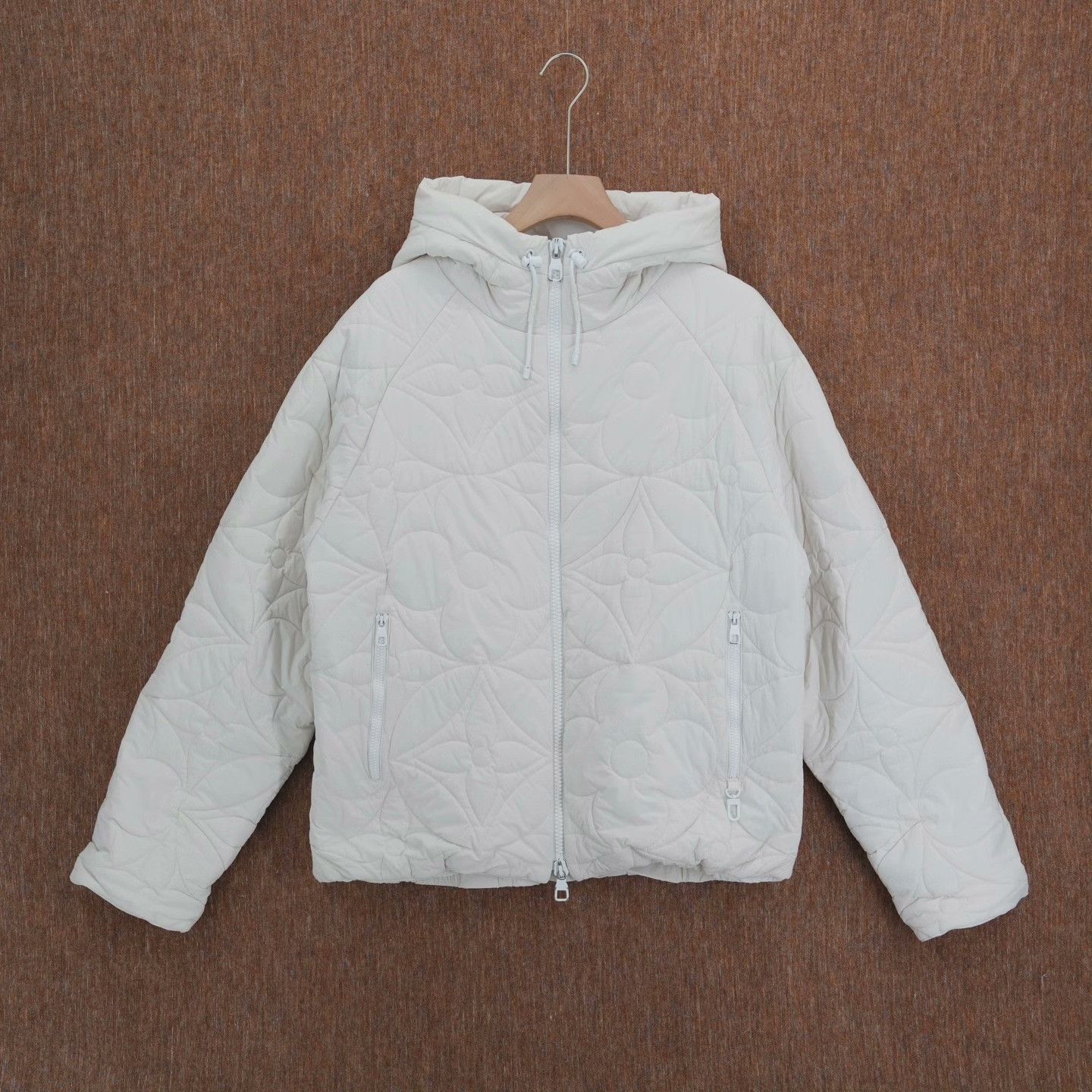 Louis Vuitton Louis Vuitton Heavy Coat 35.5 Men Size US S / EU 44-46 / 1 - 1 Thumbnail