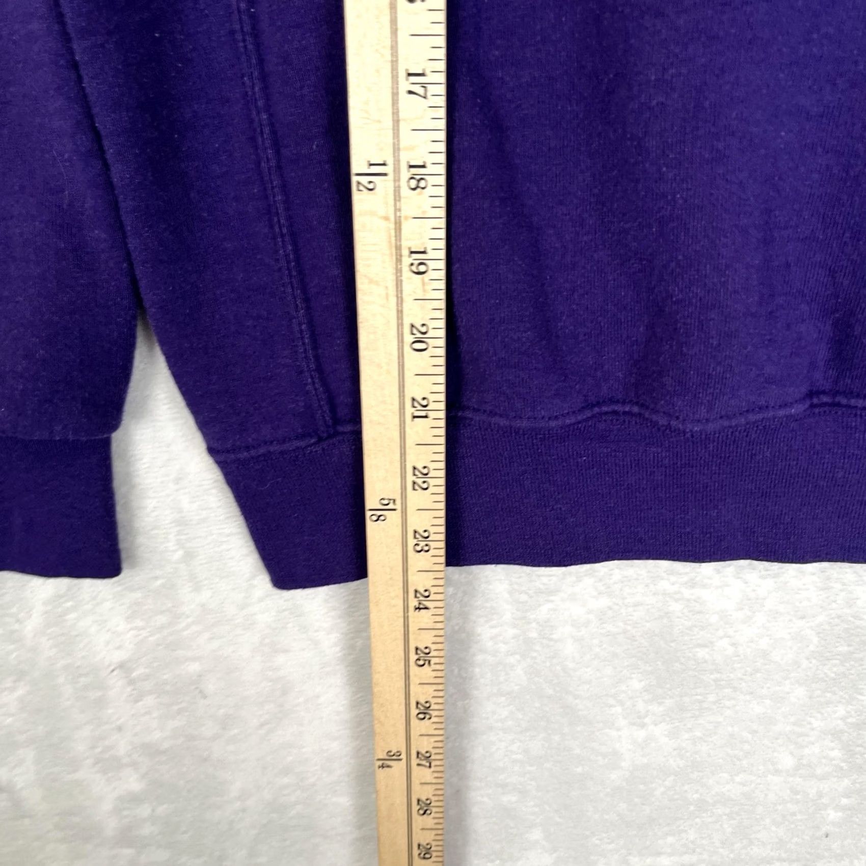Russell Athletic VINTAGE Russell Athletic Sweatshirt Mens M Purple Crewneck Fleece Blank Logo Solid) Size US M / EU 48-50 / 2 - 4 Thumbnail