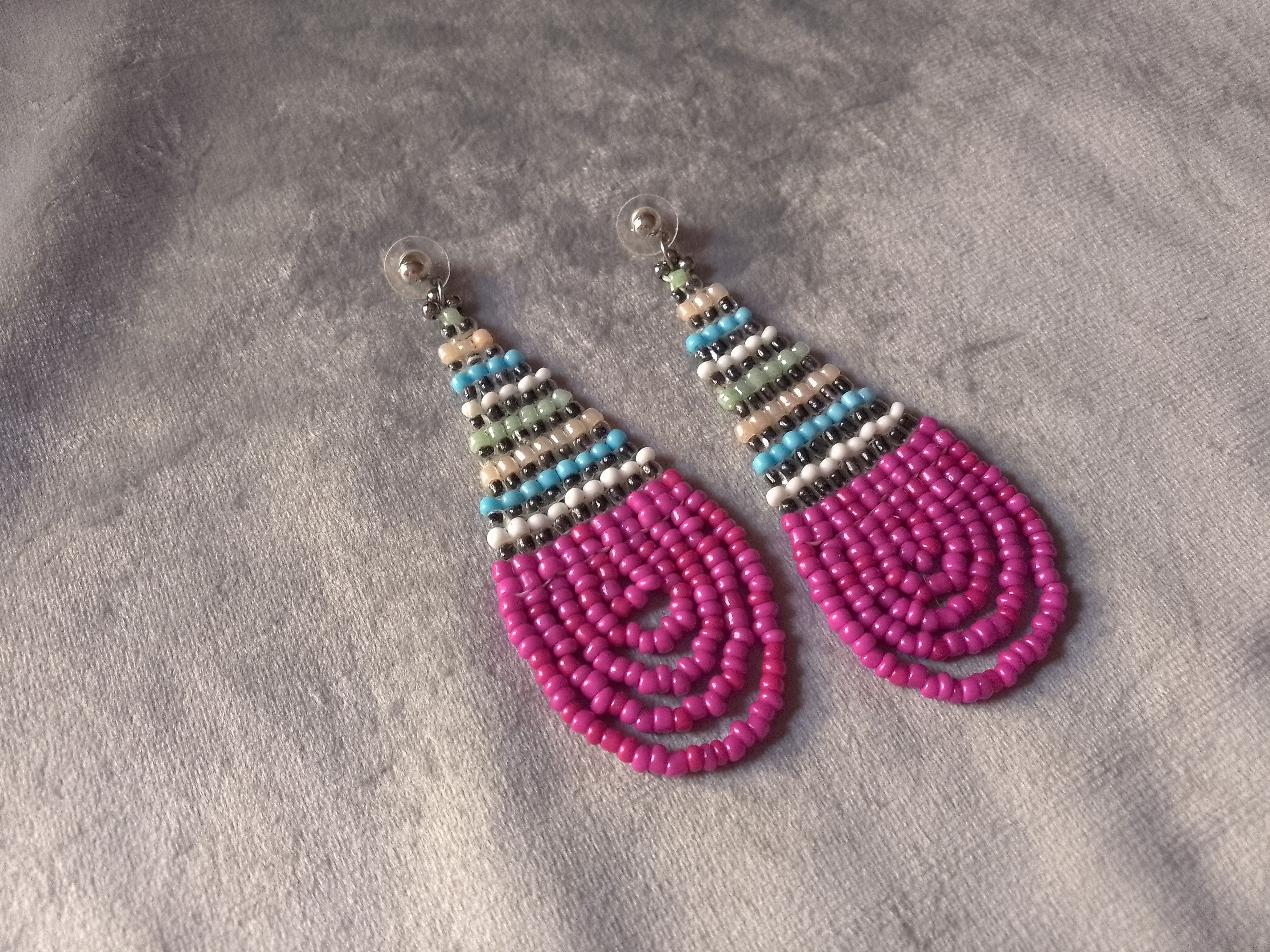 Handmade Earrings Ethnic South Africa Style Pink Beaded Long Size ONE SIZE - 3 Thumbnail