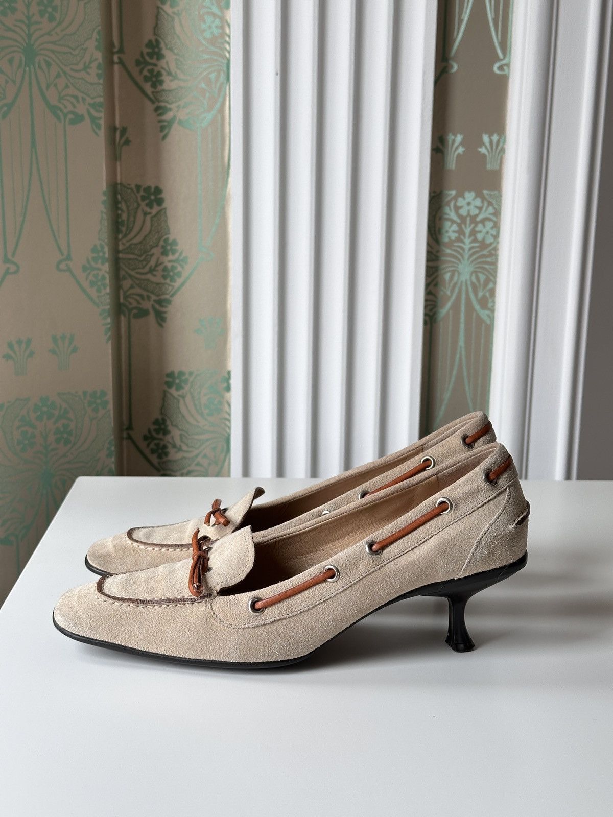 Miu Miu PRADA Kitten Heels Suede Bow Pointed Toe Size 37,5 / 7,5 Size US 7.5 / IT 37.5 - 2 Thumbnail