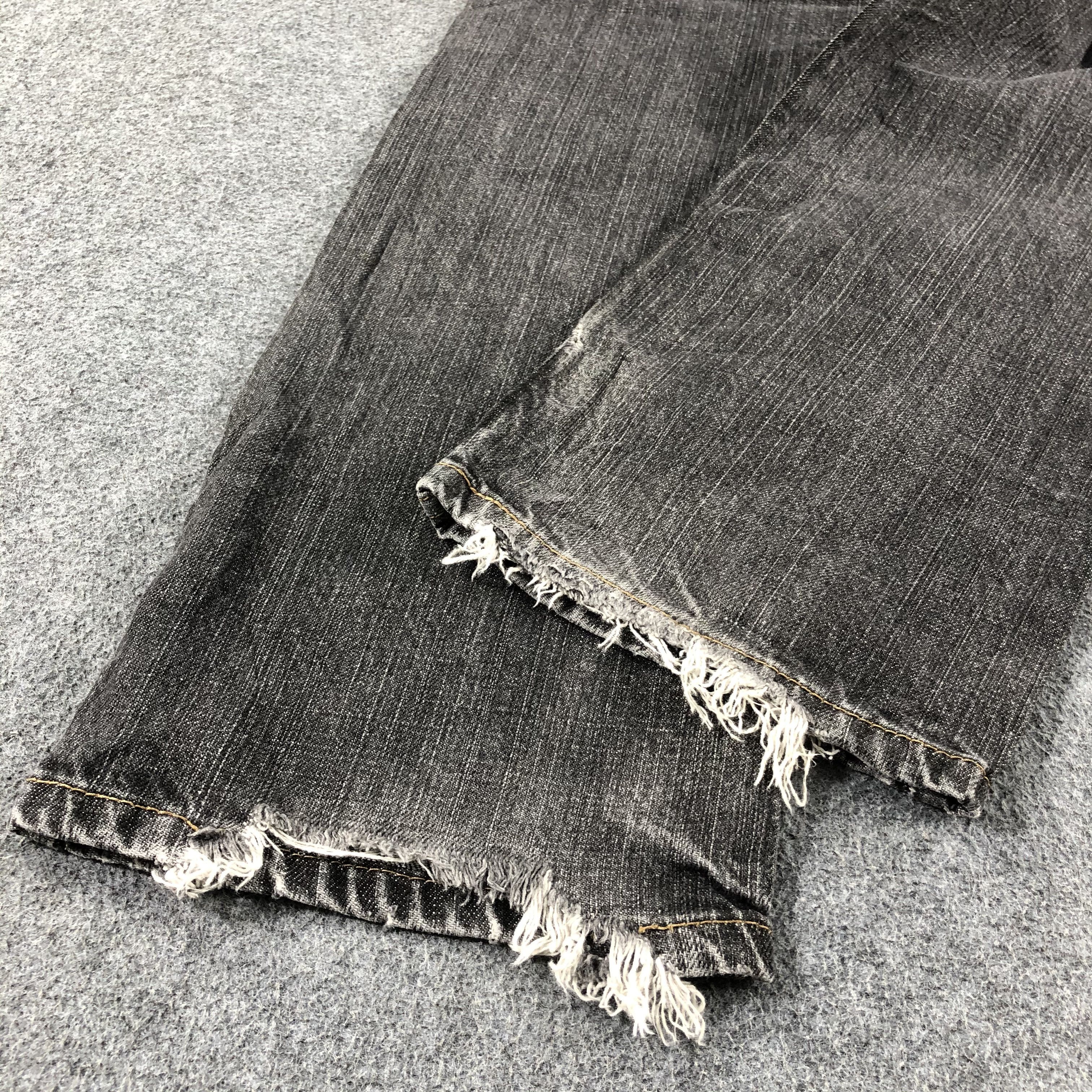 Levi's Vintage Faded Black Levis 514 Jeans-J2620 Size US 30 / EU 46 - 6 Thumbnail