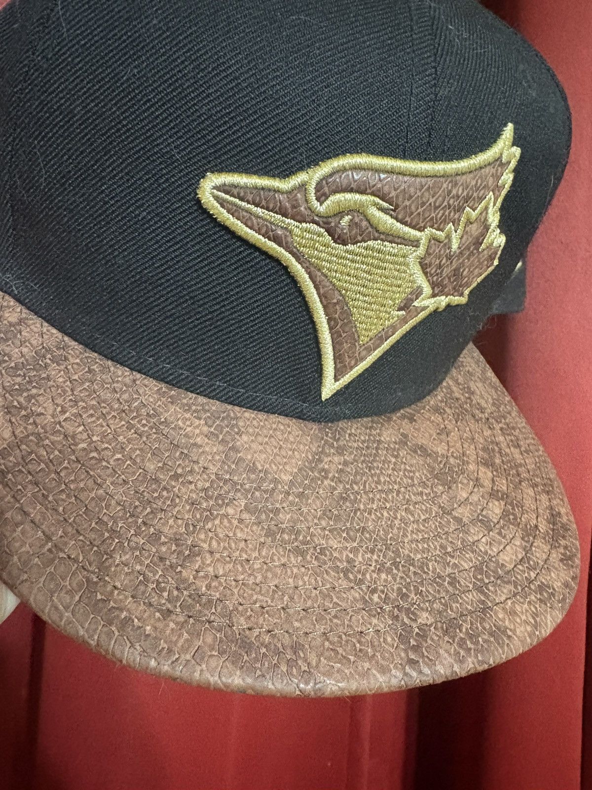 New Era Toronto Blue Jays Hat New Era Snakeskin Gold Logo Grail Size ONE SIZE - 2 Thumbnail
