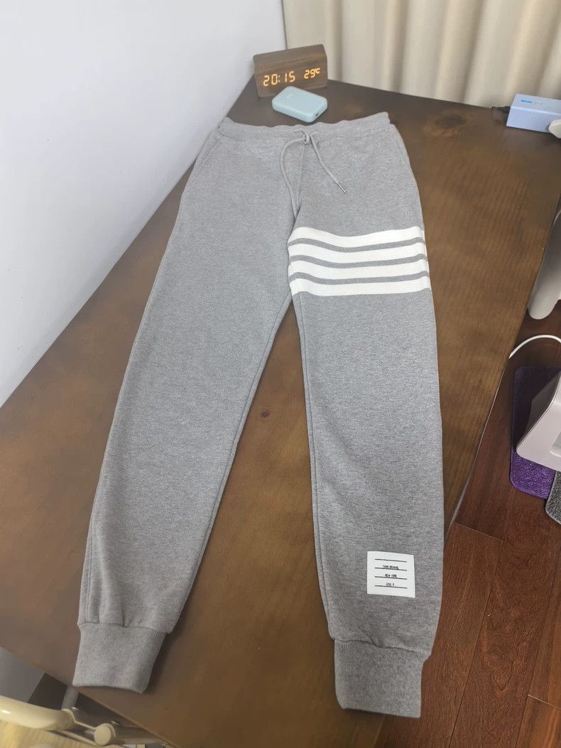 Thom Browne Thom Browne size0 Classic pair of jeans Size US 26 / EU 42 - 1 Thumbnail