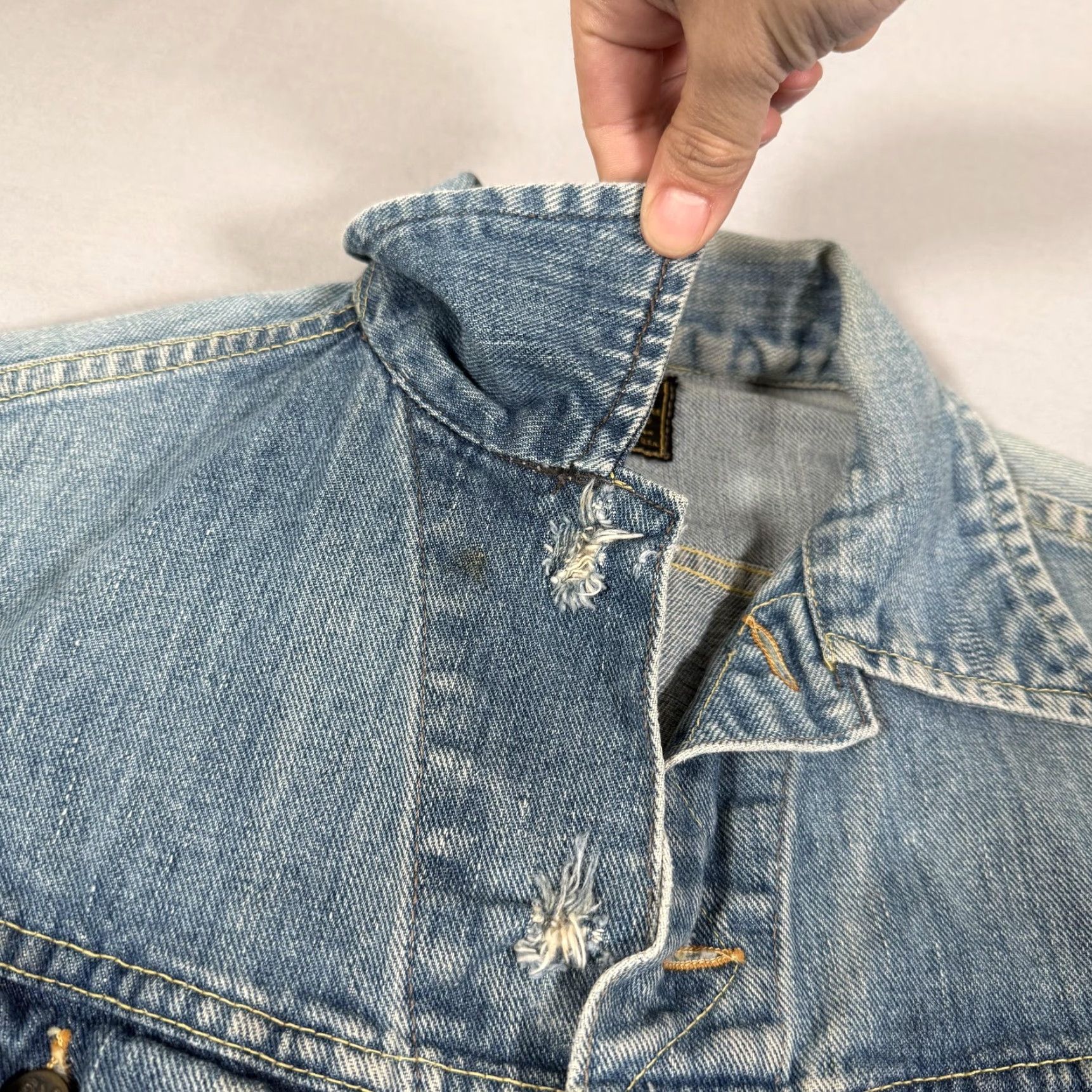 Lee VINTAGE Lee Jacket Mens 38 Blue Sanforized Denim Jean Trucker Union Made USA 60s Size US 38 / EU 54 - 3 Thumbnail