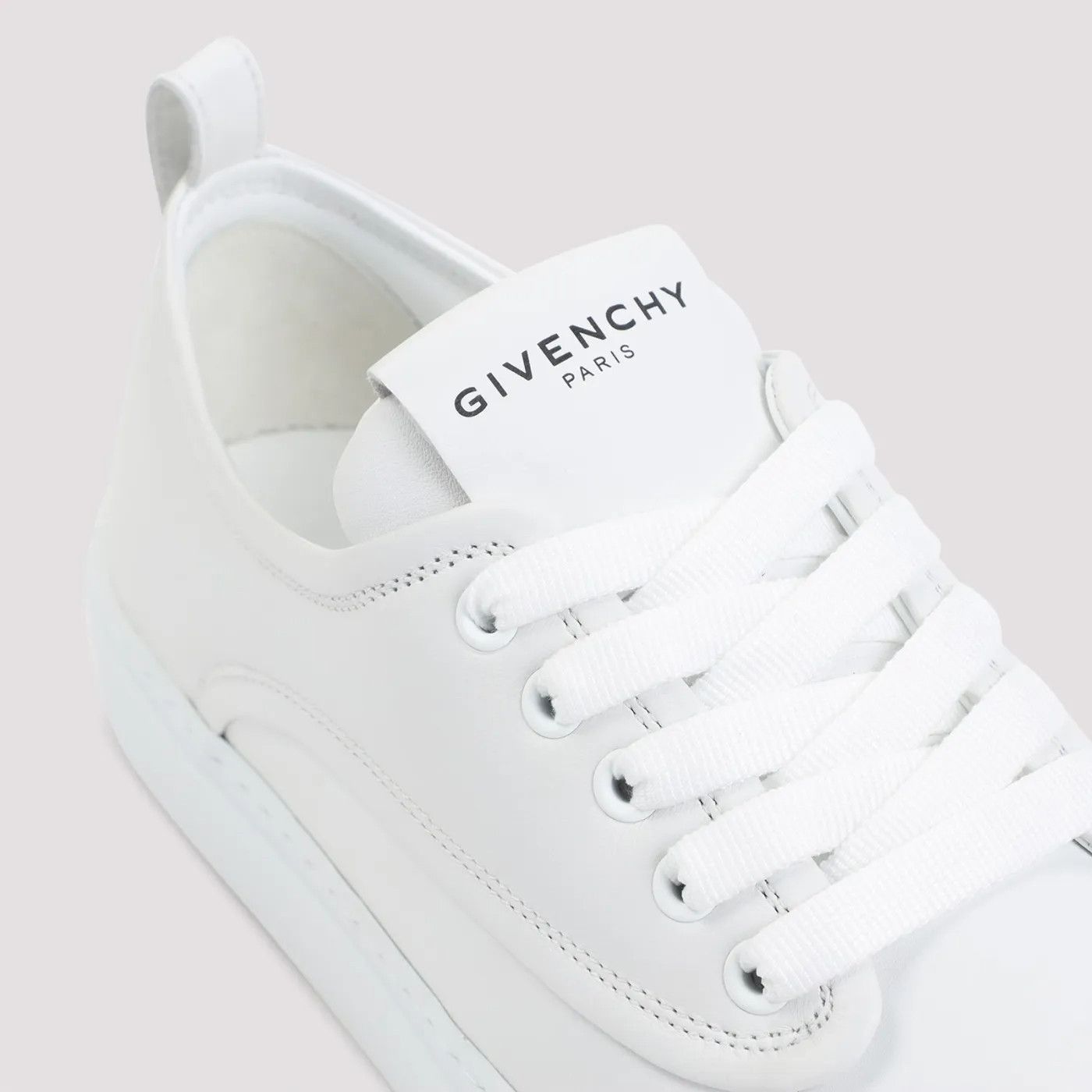 GIVENCHY City White Sneakers New And Authentic (Men's size:1