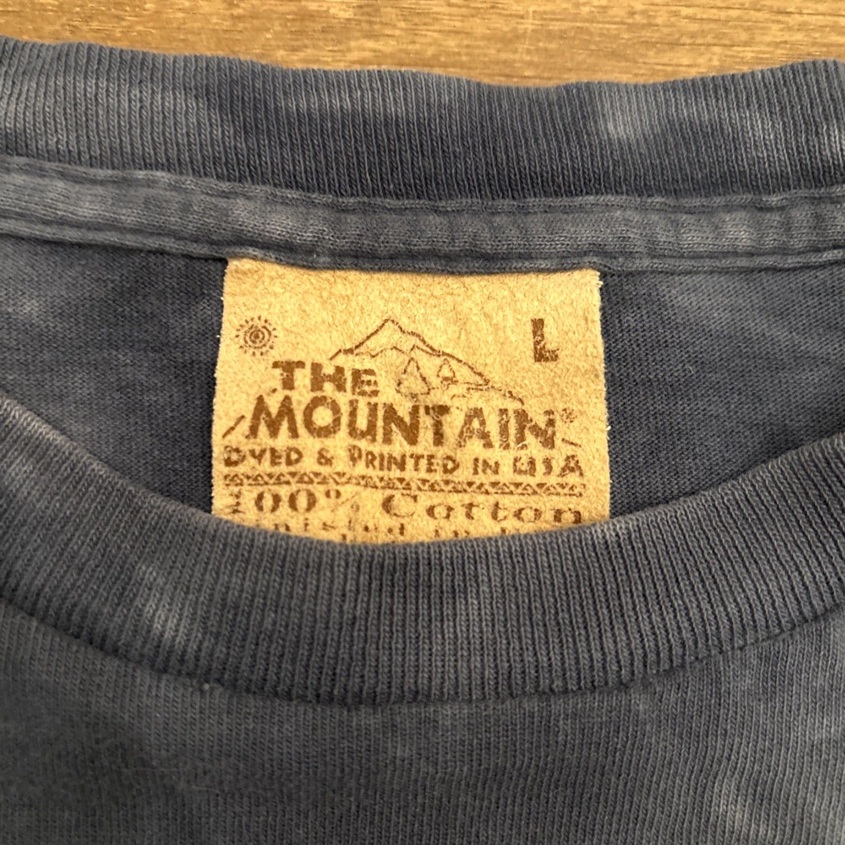 The Mountain VINTAGE The Mountain Wolf Moon 1997 Blue Tie Dye T Shirt L Mens EUC Size US L / EU 52-54 / 3 - 4 Thumbnail
