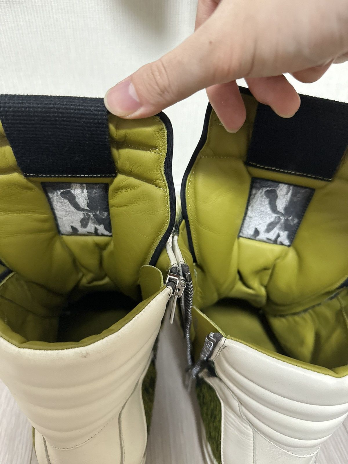 Rick Owens Rick Owens Seeyuh Grinch Pony Hair Acid Milk Geobasket Size US 10 / EU 43 - 11 Thumbnail