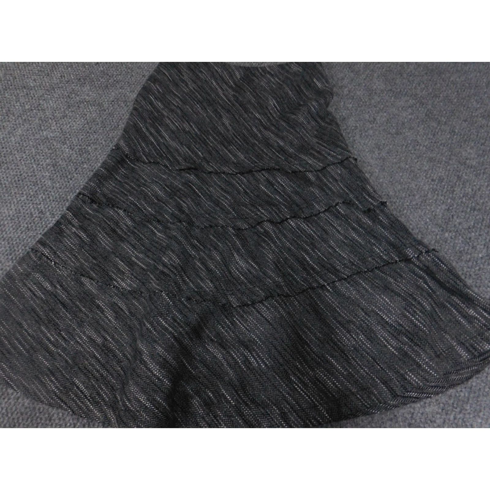 Vintage Ann Trinity Skirt Womens Midi Gray Ruffles A-Line Knit Polyester Zip 4 Size 27" / US 4 / IT 40 - 7 Thumbnail