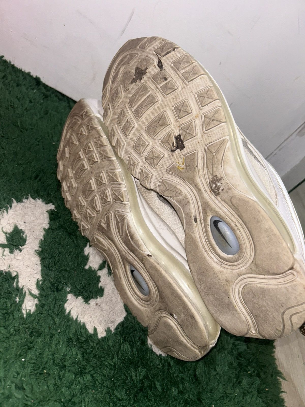 Nike Size 10.5 - Nike Air Max 97 Triple White Wolf Gray Preowned Size US 10.5 / EU 43-44 - 7 Thumbnail