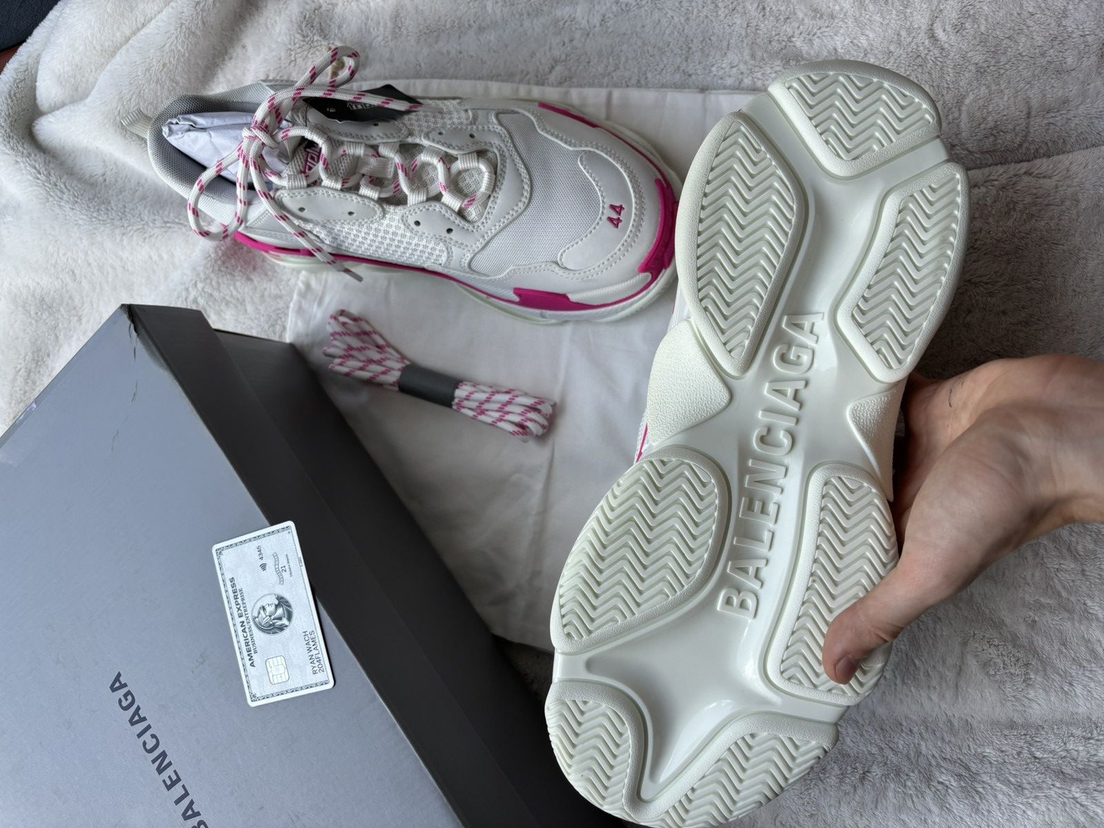 Balenciaga Balenciaga White/Pink Triple S Sneakers Size US 11 / EU 44 - 4 Thumbnail