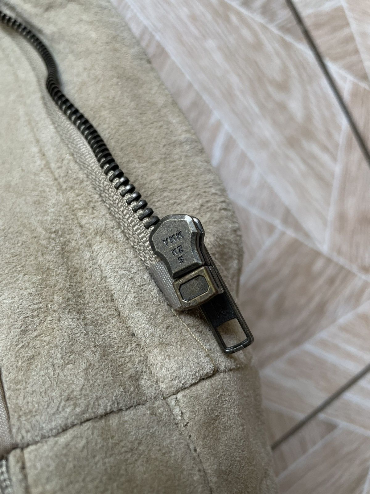 Designer × Leather × Vintage Real Leather Echtes Leder Cuir Veritable Suede Bomber Jacket Size US L / EU 52-54 / 3 - 14 Thumbnail