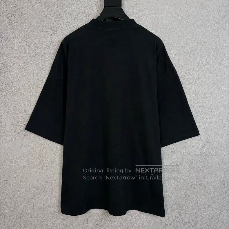 Balenciaga Balenciaga Polaroid Photo Printed Short Sleeve T-Shirt Size XS / US 0-2 / IT 36-38 - 2 Thumbnail