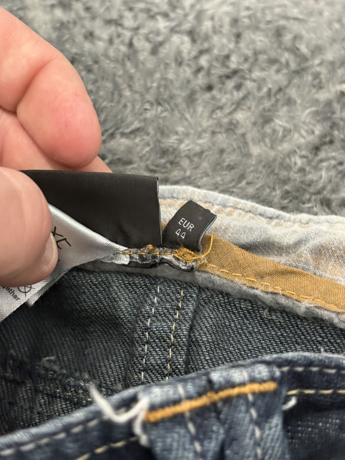 Japanese Brand Vintage Rare Washed Denim Distressed Y2K Baggy Jeans Size US 34 / EU 50 - 5 Thumbnail