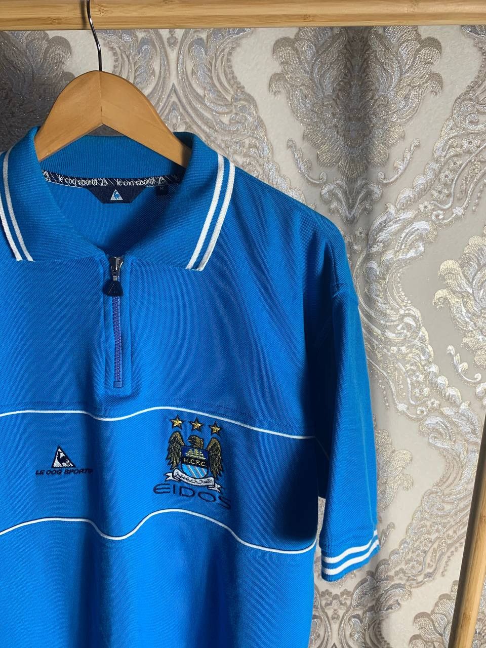Le Coq Sportif VINTAGE RETRO MANCHESTER CITY ENGLAND SOCCER JERSEY Y2K 90s Size US L / EU 52-54 / 3 - 2 Thumbnail