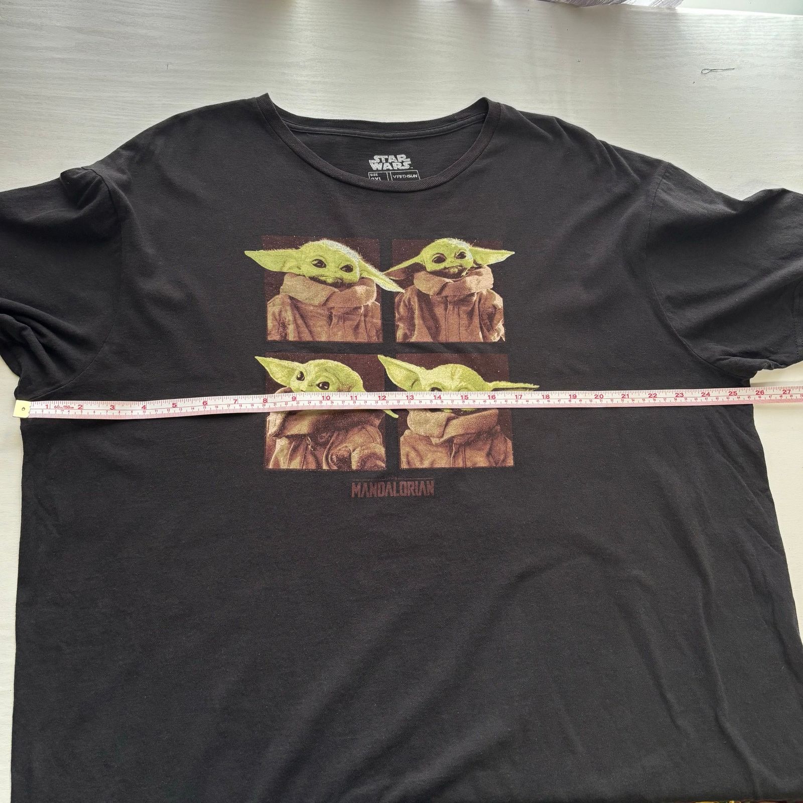 Star Wars Star Wars Grogu Mandalorian Black Graphic Tee Men’s 2XL Size US XXL / EU 58 / 5 - 5 Thumbnail