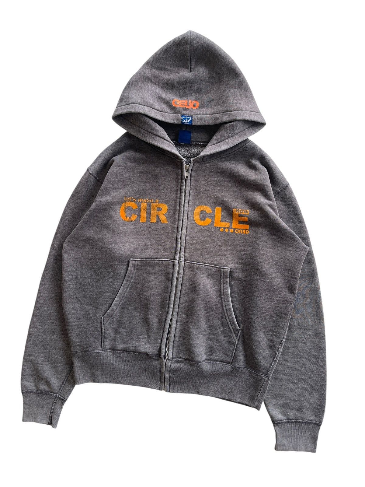Japanese Brand Vintage On Board Japanese Sunfaded Hoodies Size US M / EU 48-50 / 2 - 3 Thumbnail