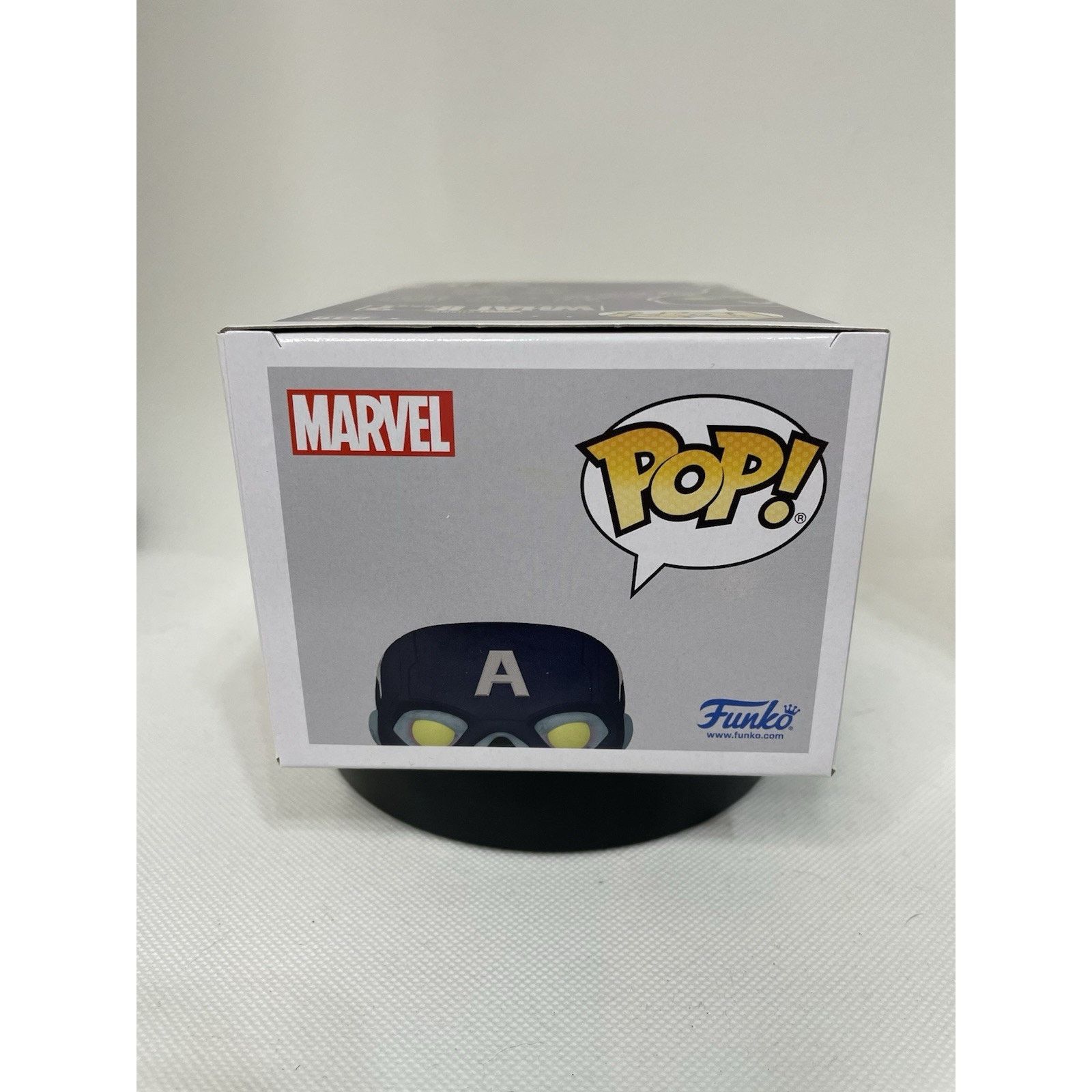 Marvel Comics Funko Pop! Zombie Captain America - Funko (Exclusive) #948 Size ONE SIZE - 9 Thumbnail
