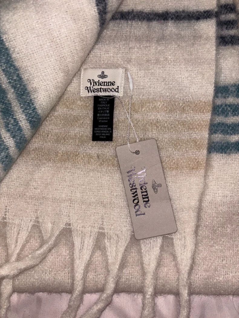 Vivienne Westwood Vivienne Westwood Saturn embroidered scarf, wool material Size ONE SIZE - 4 Thumbnail