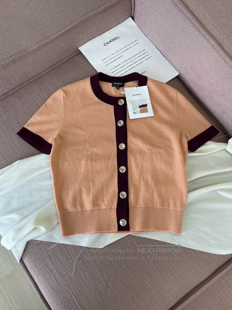 Chanel Chanel Orange cashmere knitted short sleeves Size XS / US 0-2 / IT 36-38 - 1 Thumbnail