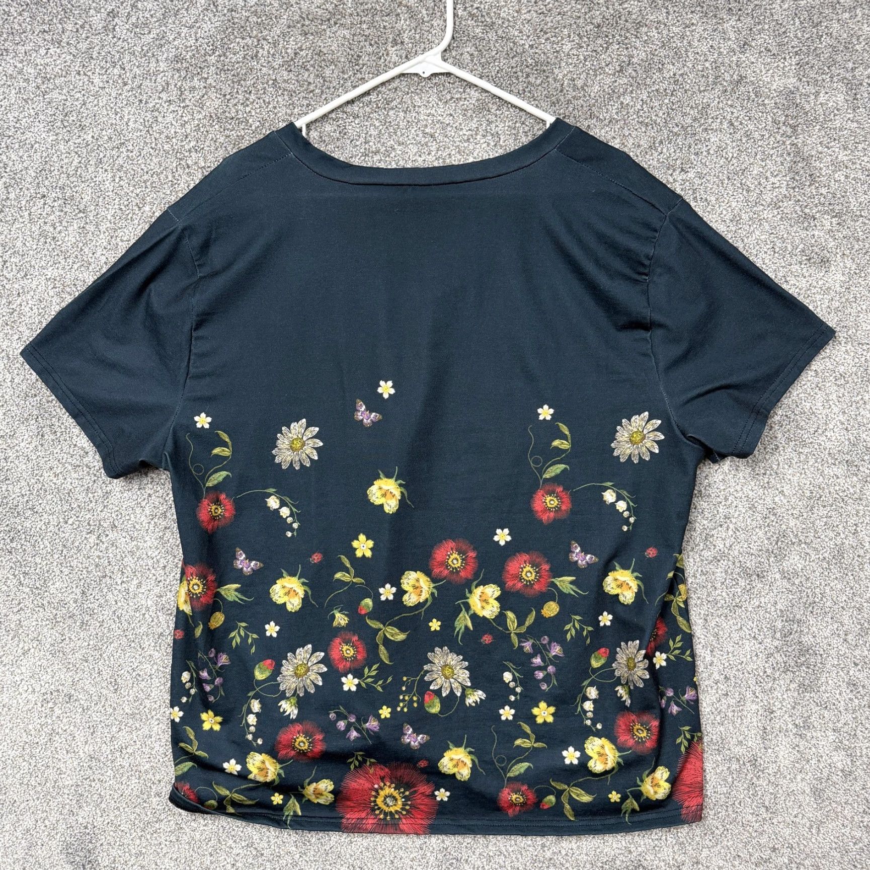 Vintage IZURIA Shirt Womens 3X Plus Green Floral Butterfly V-Neck Short Sleeve Bohemian Fairy Jersey Size XXL / US 16-18 / IT 52-54 - 7 Thumbnail