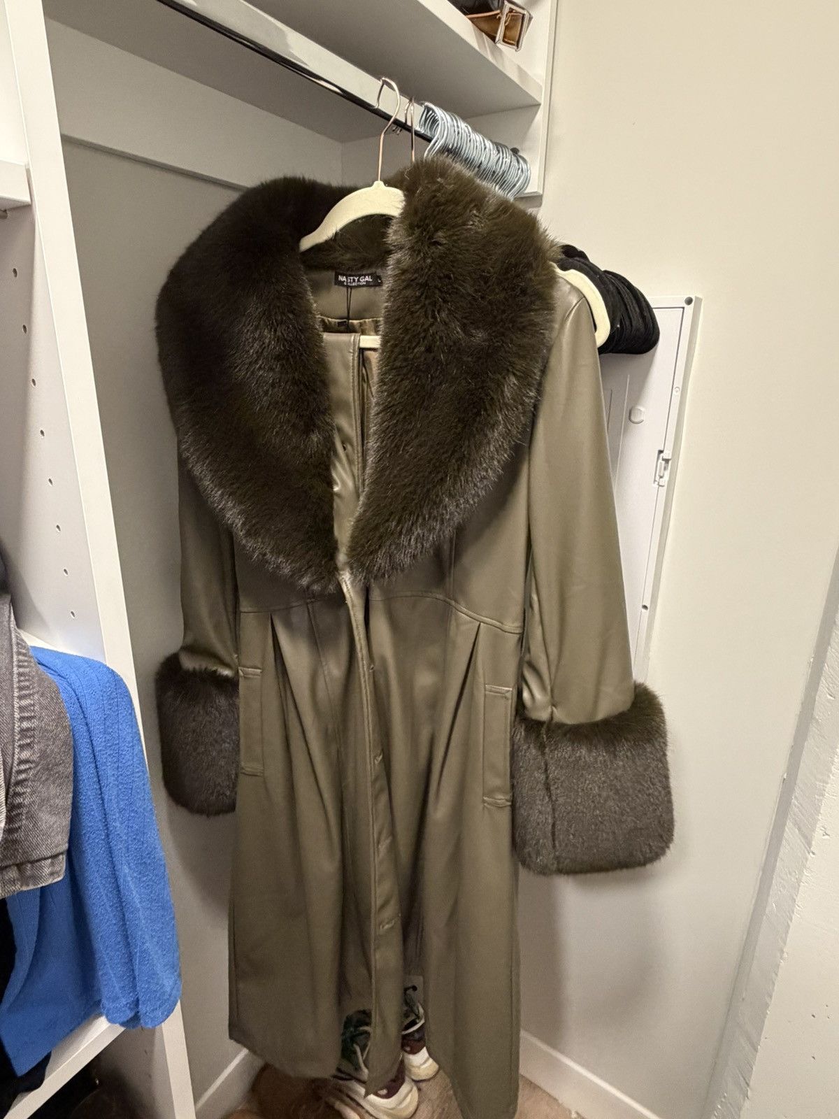 Nasty Gal Nasty Gal Faux Leather/Fur Trench Size L / US 10 / IT 46 - 1 Thumbnail