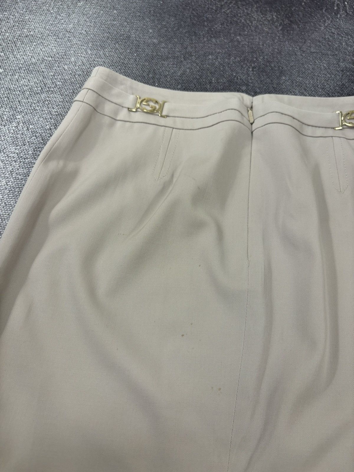 Gucci Gucci Vintage Beige Wool Blend Pencil Skirt Size 26" / US 2 / IT 38 - 5 Thumbnail