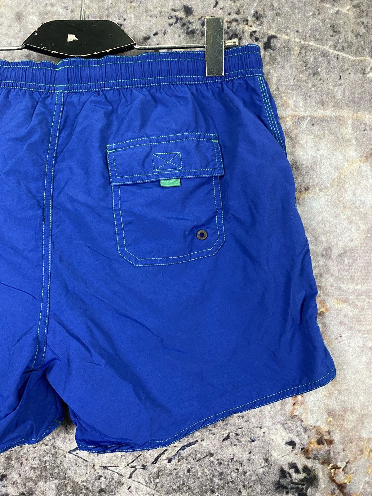 Hugo Boss × Vintage Men’s Hugo Boss Shorts Streetwear Size Large Size US 36 / EU 52 - 9 Thumbnail