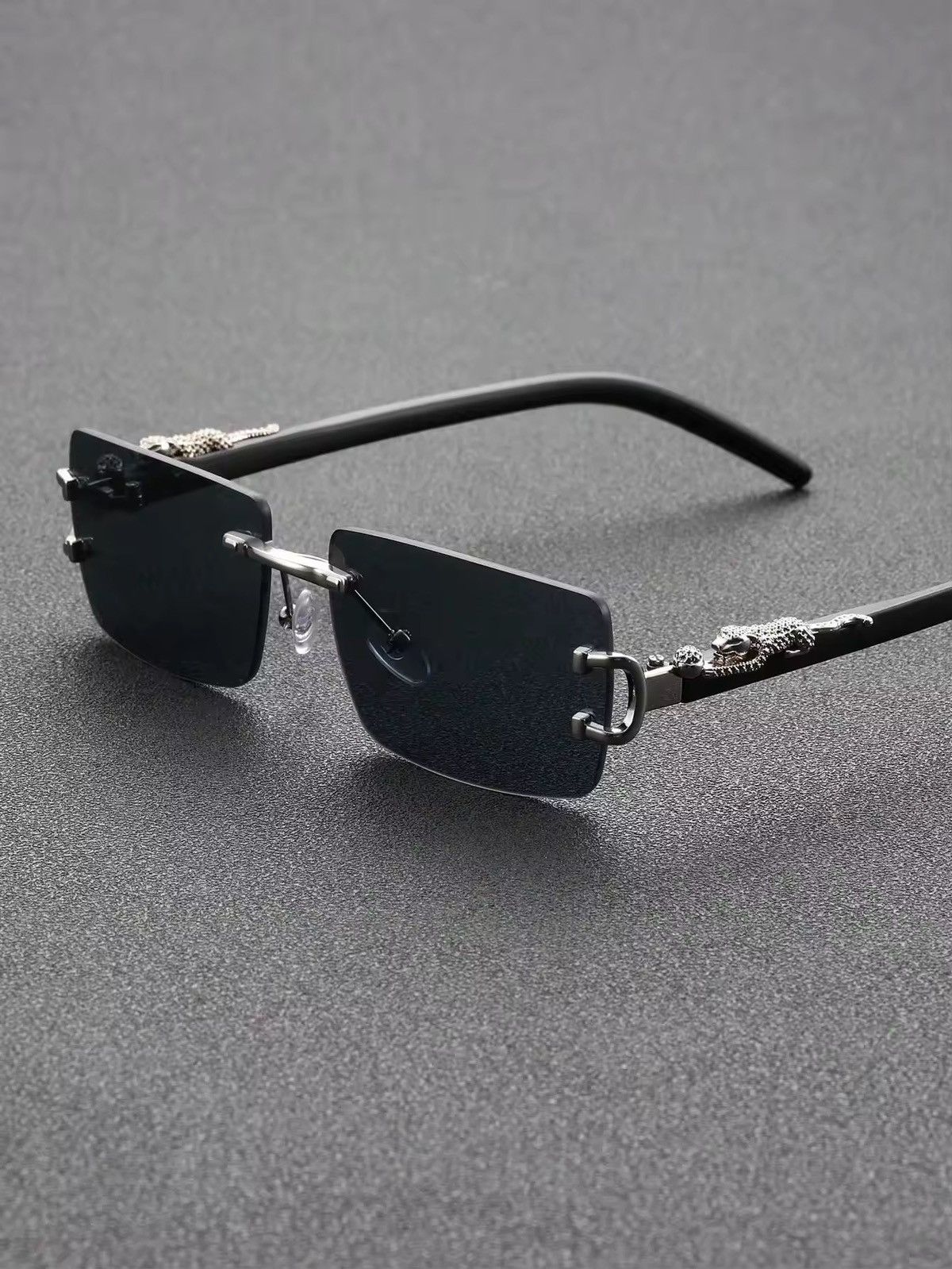 Japanese Brand Classic Style Square Frame Sunglasses Size ONE SIZE - 3 Thumbnail