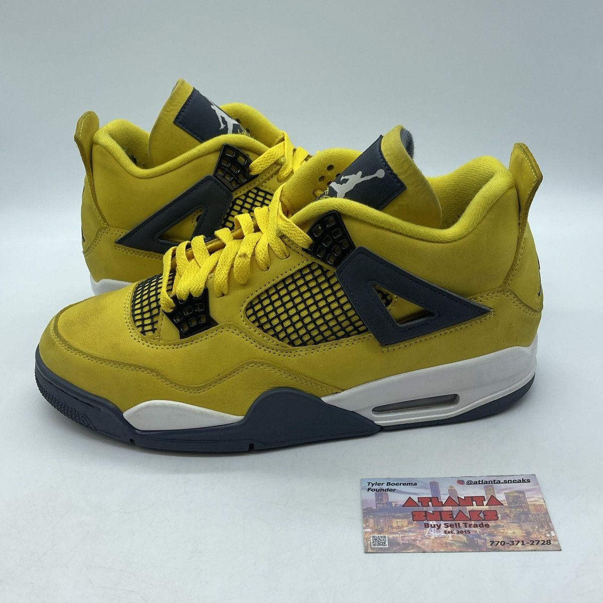 Jordan Brand Air Jordan 4 lightning Size US 10 / EU 43 - 1 Thumbnail