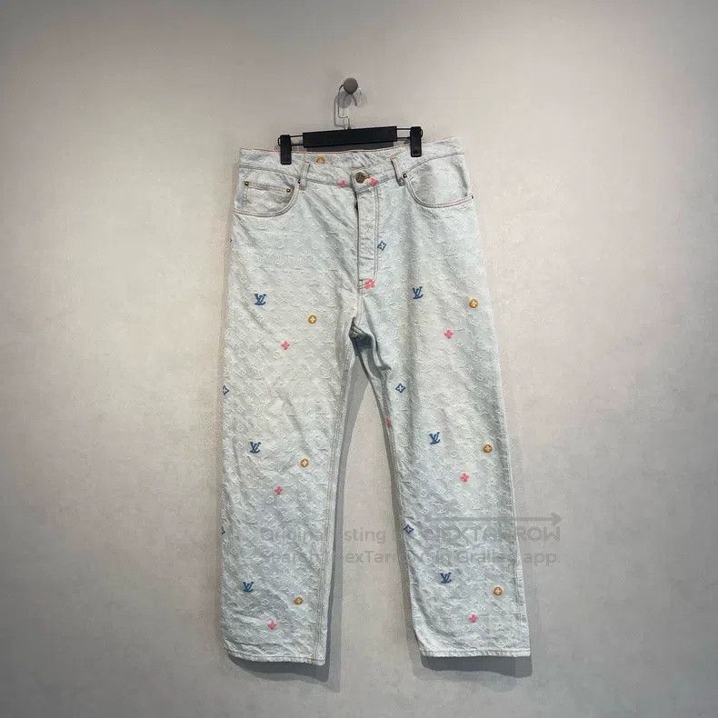 Louis Vuitton Louis Vuitton Colorful logo full print jeans Size US 34 / EU 50 - 1 Thumbnail
