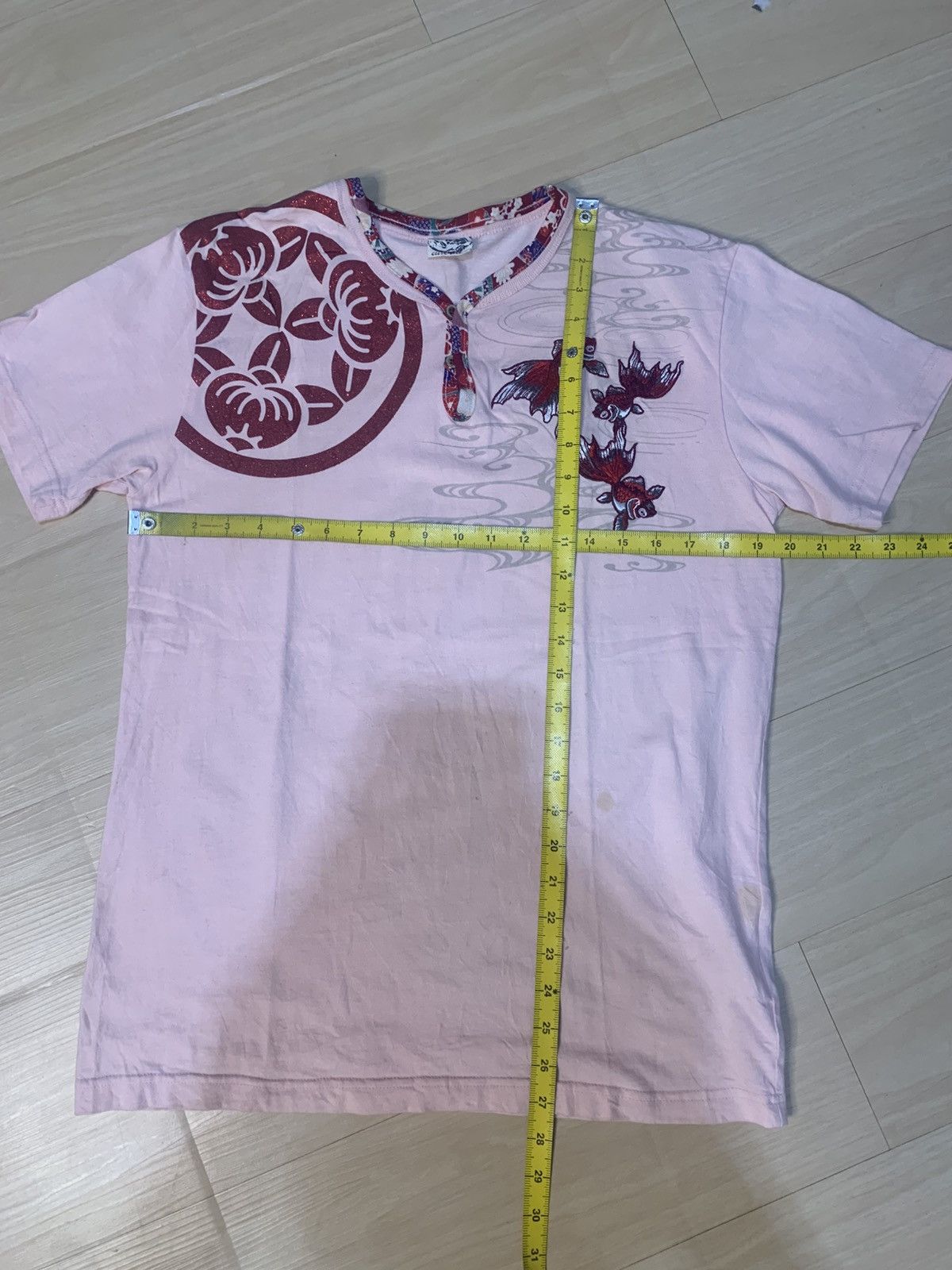 Karakuri Tamashii Koi Embroidery Kara Kuri Style Tshirt Size US M / EU 48-50 / 2 - 16 Thumbnail
