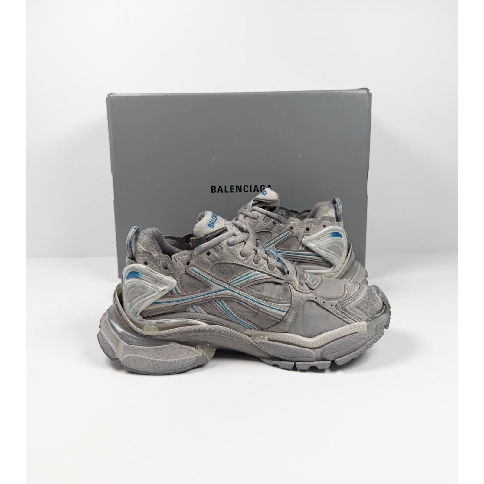 Balenciaga Size 39EU/9W - Balenciaga Runner Nylon Taupe NEW! Size US 9 / IT 39 - 5 Thumbnail