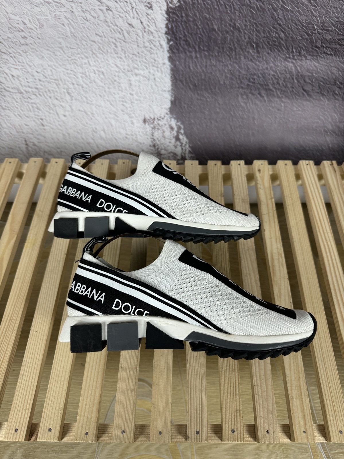 Dolce & Gabbana Dolce & Gabbana white/black big logo sneakers luxury Size US 9 / IT 39 - 8 Thumbnail