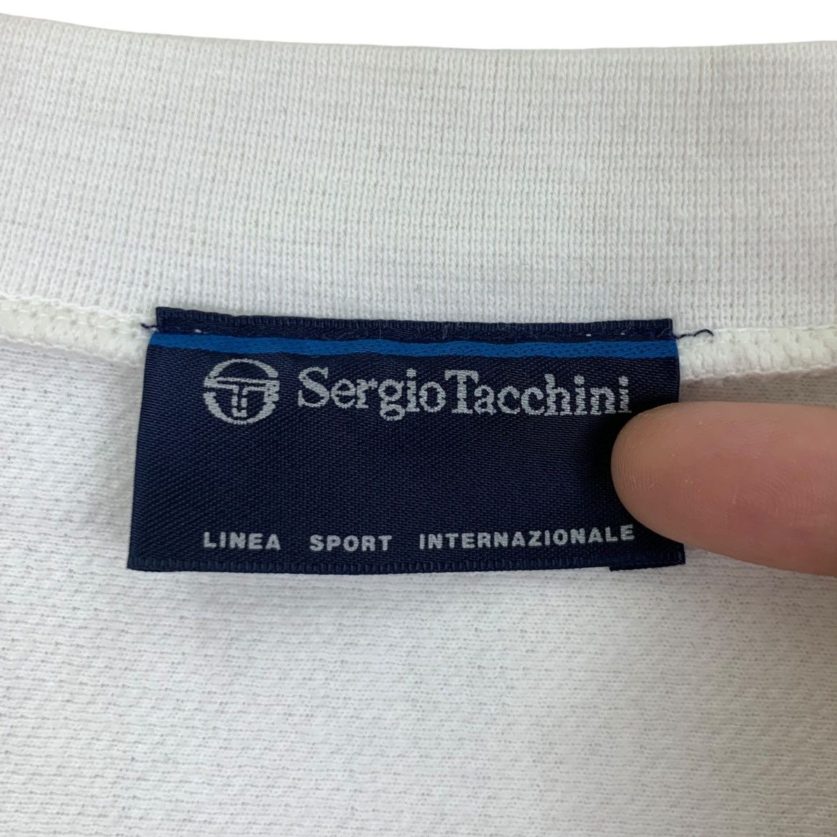 Sergio Tacchini Vintage 90’ SERGIO TACCHINI ITALY Tennis V Neck Tee Shirt Size L / US 10 / IT 46 - 5 Thumbnail