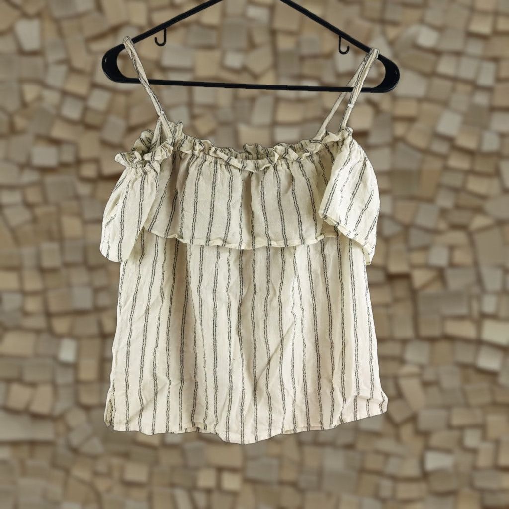 Vintage Elan Tank Top Size L Cream Black Stripe Sleeveless Spaghetti Strap Off Shoulder Women Summer Vintage: No (adjusted within rules?) Size L / US 10 / IT 46 - 1 Thumbnail