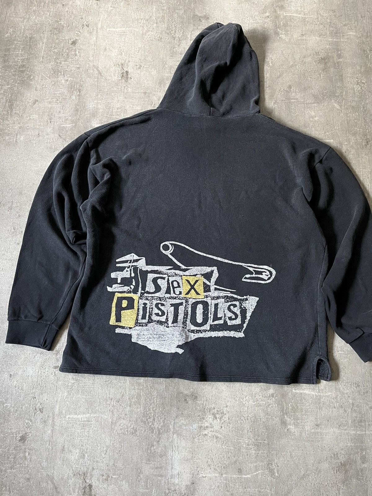 Band Tees Vintage Sex Pistols No Future 90s black hoodie Size US XL / EU 56 / 4 - 2 Thumbnail