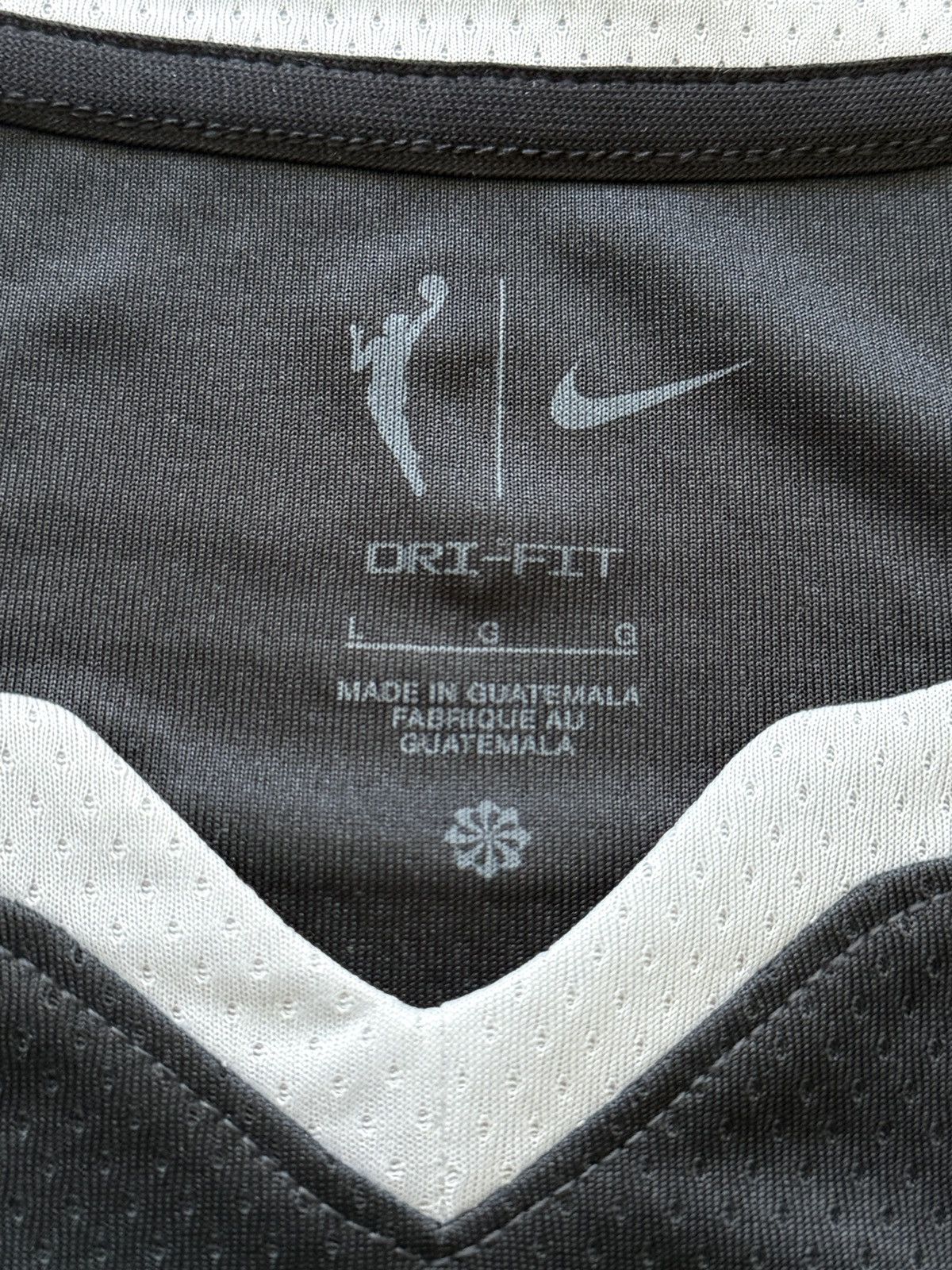 Nike Nike Candace Parker Las Vegas Aces Explorer Edition WNBA LG Size L / US 10 / IT 46 - 5 Thumbnail