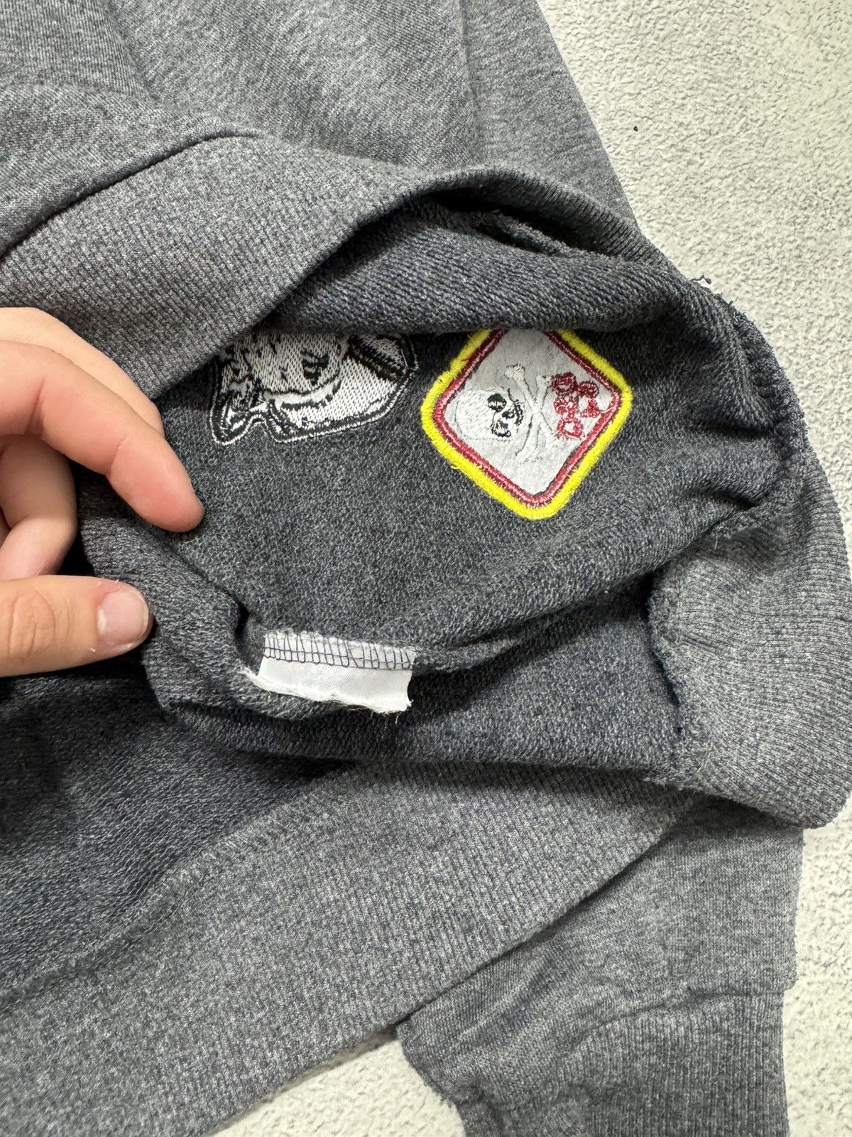 Dsquared2 Vintage Dsquared2 Sweatshirt Crewneck Patches Design Size US XL / EU 56 / 4 - 9 Thumbnail