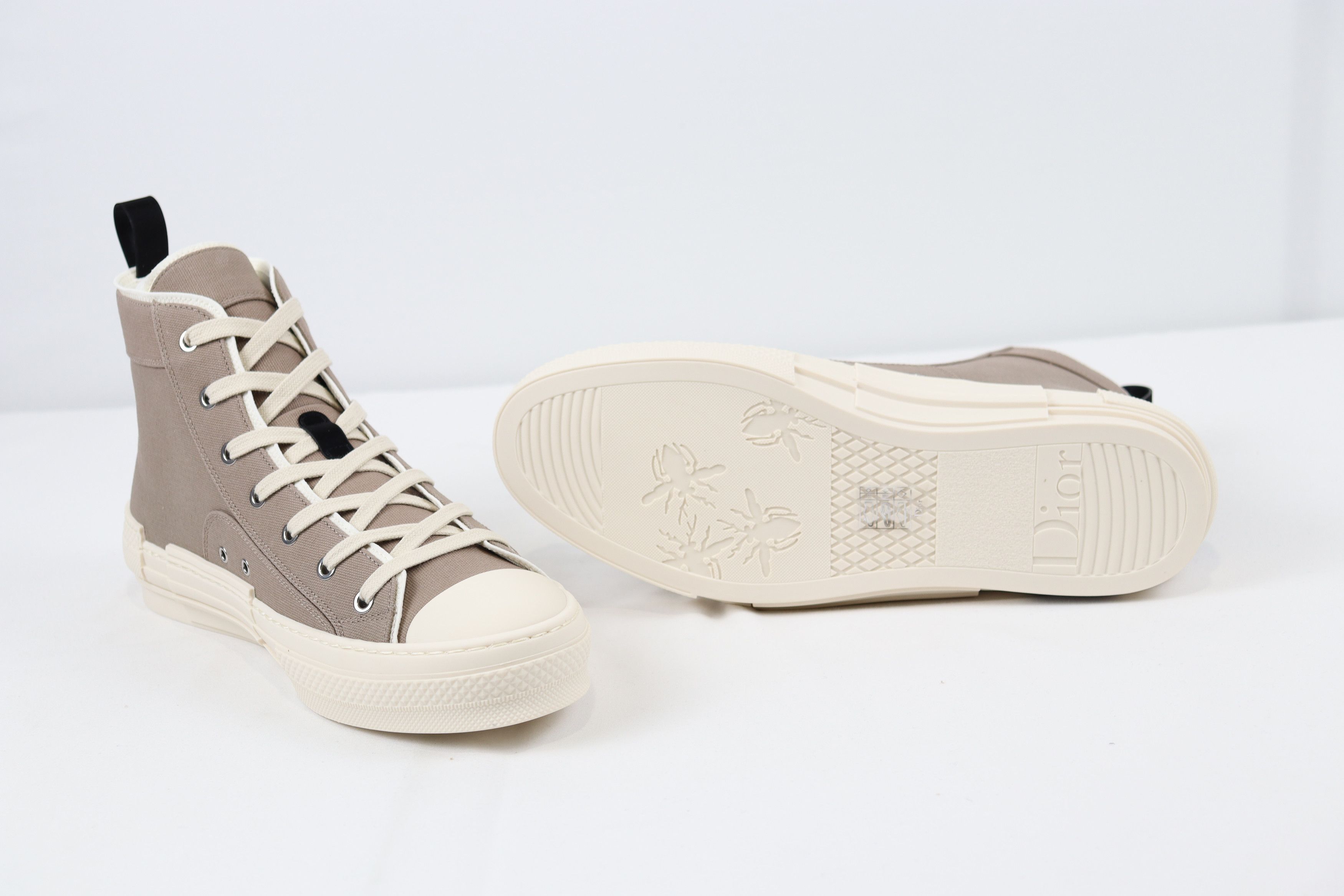 Dior o1rshd Logo B23 Sneakers in Grey Size US 9 / EU 42 - 11 Thumbnail